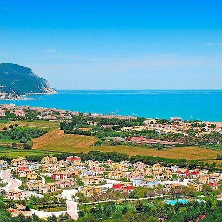 Adamo Ed Eva Resort ヌマーナ エクステリア 写真