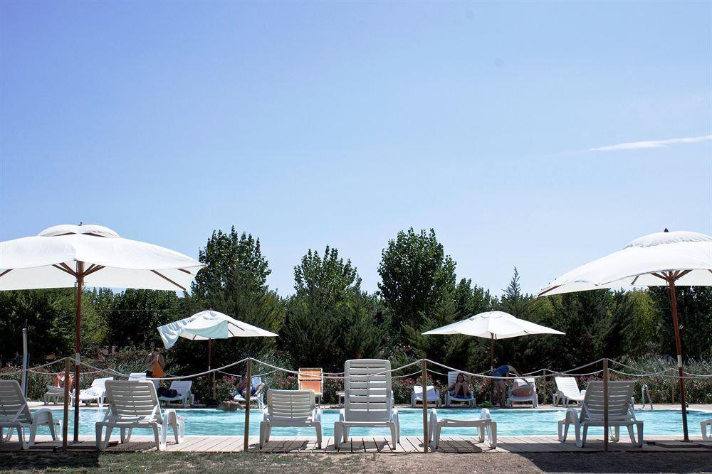Adamo Ed Eva Resort ヌマーナ エクステリア 写真